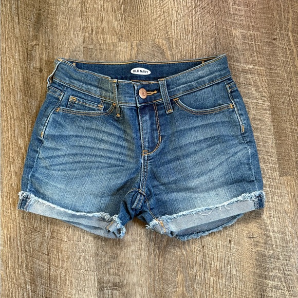Old Navy Girls Classic Blue Jean Shorts - Picture 1 of 4